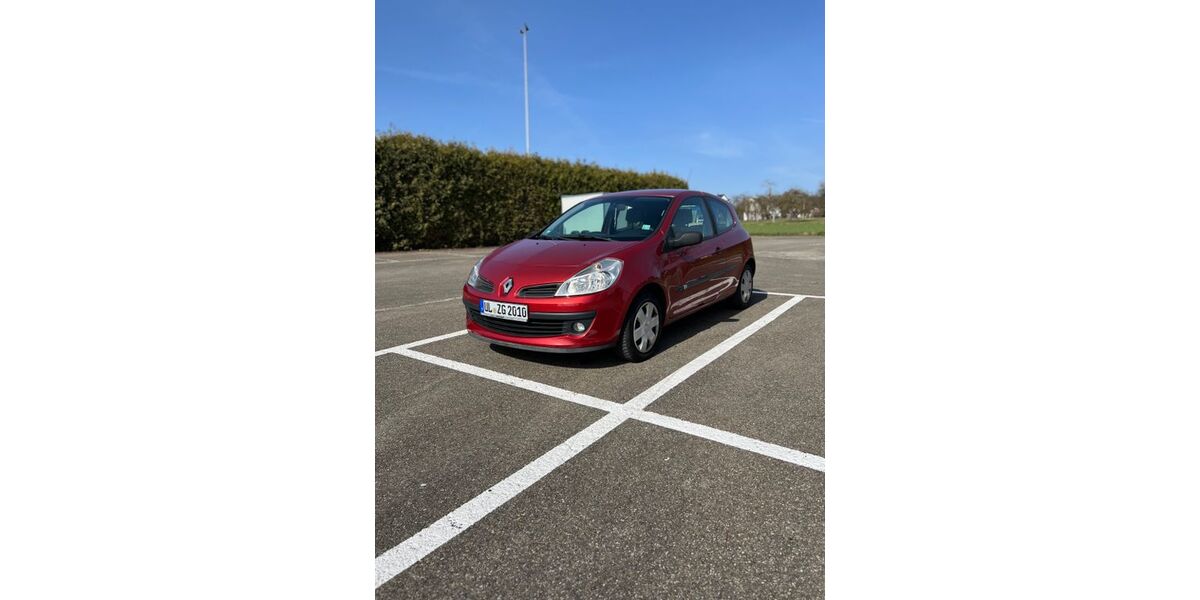 Renault Clio 199.000 km 2.300 &euro; Ehingen Donau 89584