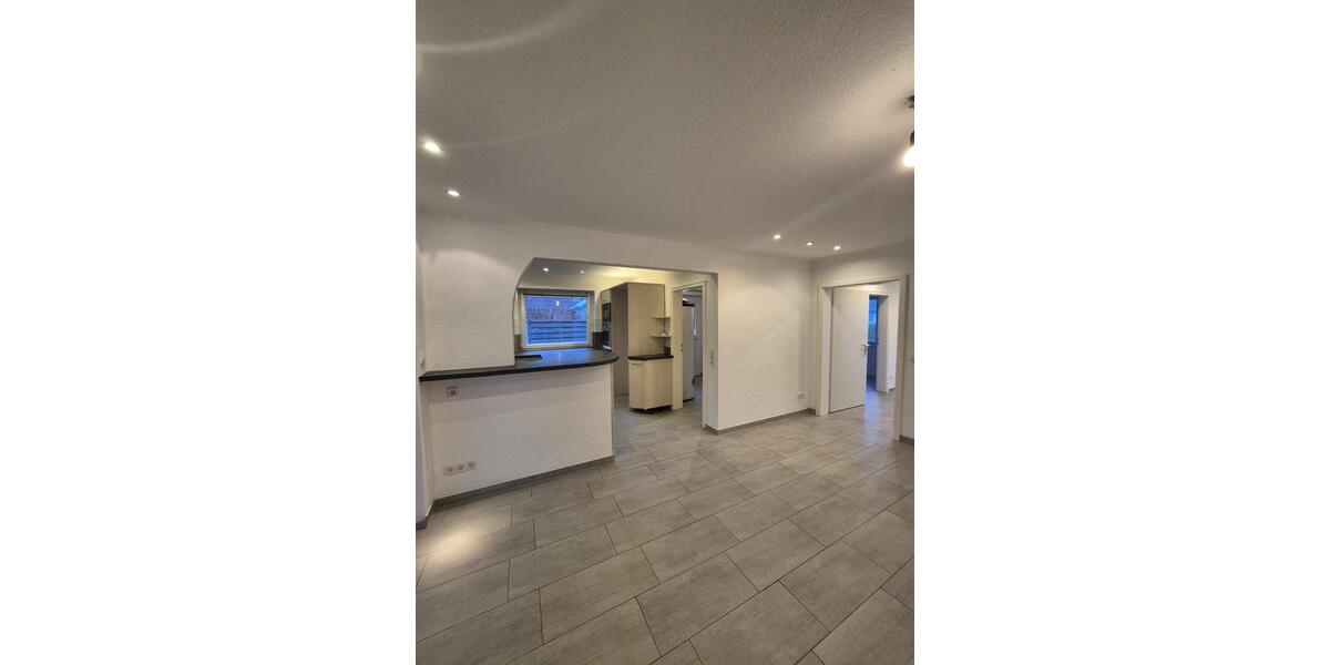 Gepflegtes Zweifamilienhaus mit gut vermieteter Ferienwohnung. zimmer