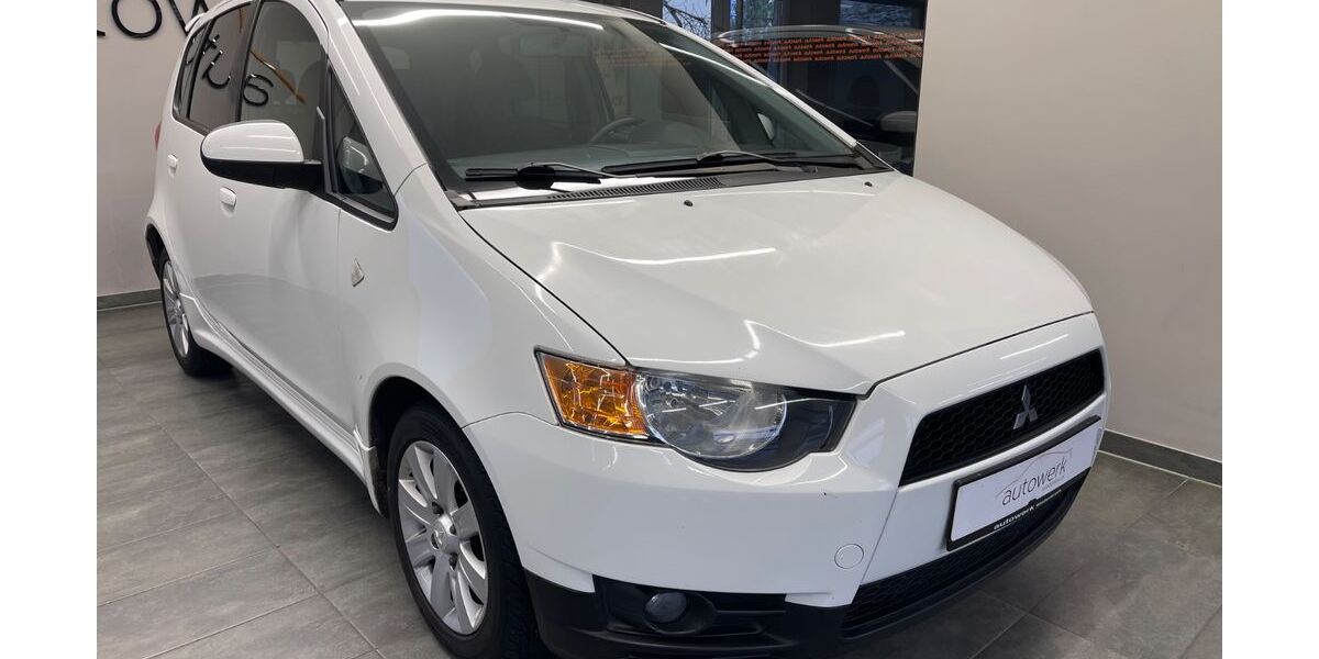 Mitsubishi Colt 144.000 km 3.500 &euro; Rheda-Wiedenbrück 33378