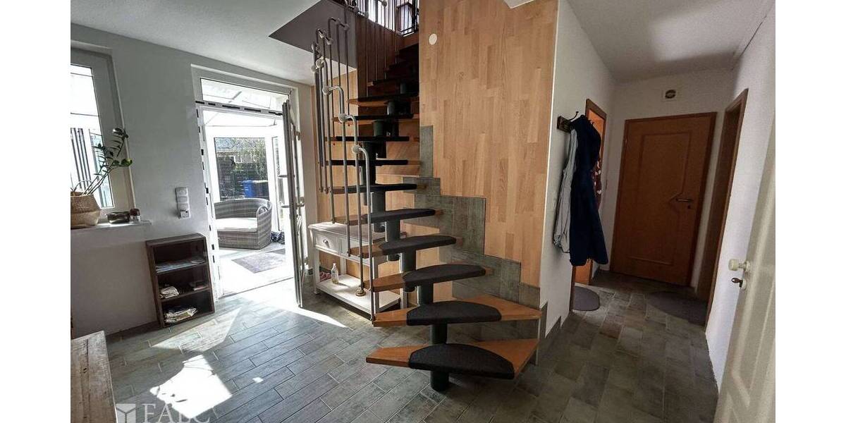Mehrfamilienhaus, Wohnhaus Marlow Gresenhorst - 1 Zimmer, 300 m&sup2;, 235.000&euro; | Angebot:26499928