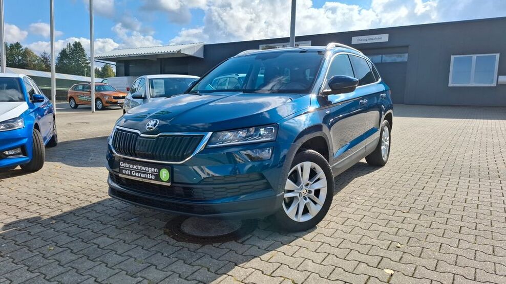 Skoda Karoq 63.800 km 20.985 € Falkenstein 08223
