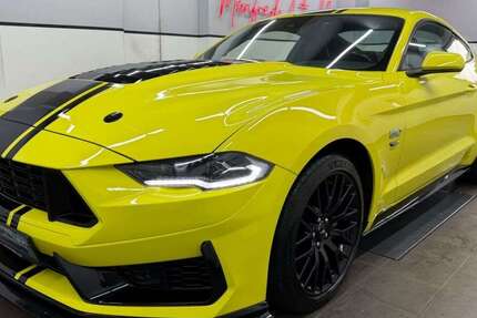 Ford Mustang 52.015 km 37.880 &euro; München 81243