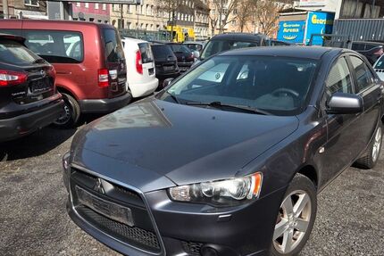 Mitsubishi Lancer 172.000 km 3.499 &euro; Dortmund 44147