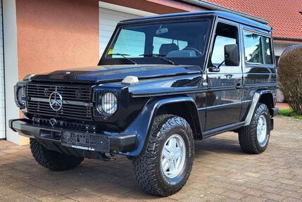 Mercedes G 230