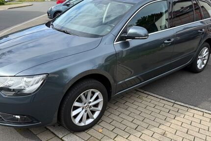 Skoda Superb 217.650 km 5.900 &euro; Lüdenscheid 58515