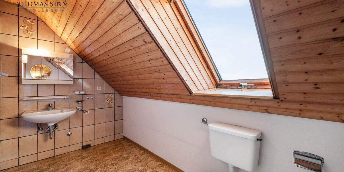 Mehrfamilienhaus, Wohnhaus Obersulm / Eschenau Eschenau - 7 Zimmer, 221 m&sup2;, 299.000&euro; | Angebot:25697688