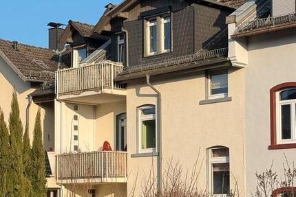 Haus Bad Homburg vor der Höhe Berliner Siedlung/Gartenfeld - 3 Zimmer, 162 m&sup2;, 833.000&euro; | Angebot:26039511