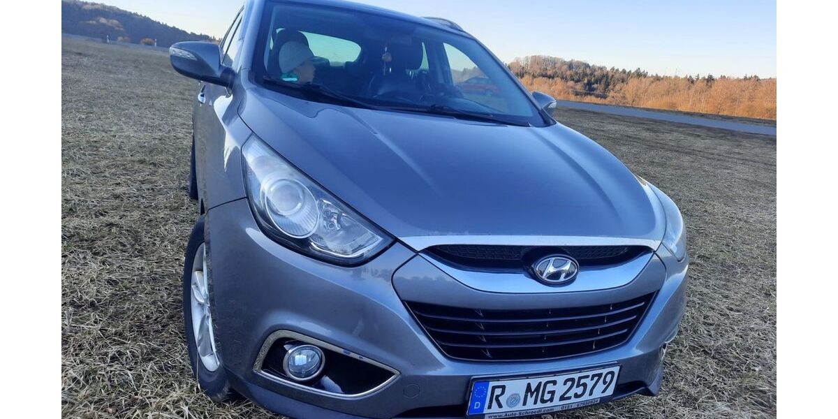 Hyundai TUCSON 238.800 km 6.500 &euro; Regensburg 93051