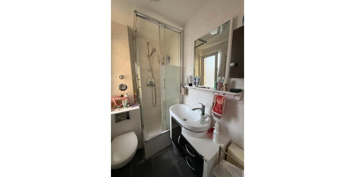 Etagenwohnung Brühl - 1 Zimmer, 18 m&sup2;, 600&euro; | Angebot:25986195