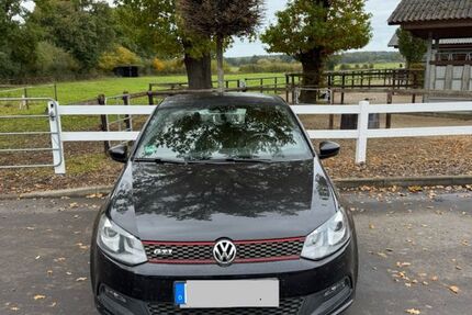 VW Polo 94.500 km 11.099 € Hamburg 22589