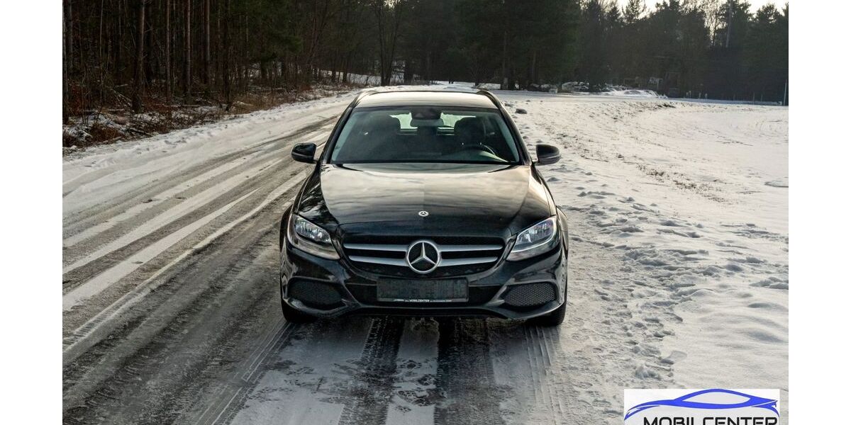 Mercedes-Benz C 220 180.500 km 12.500 &euro; Elsterwerda 04910