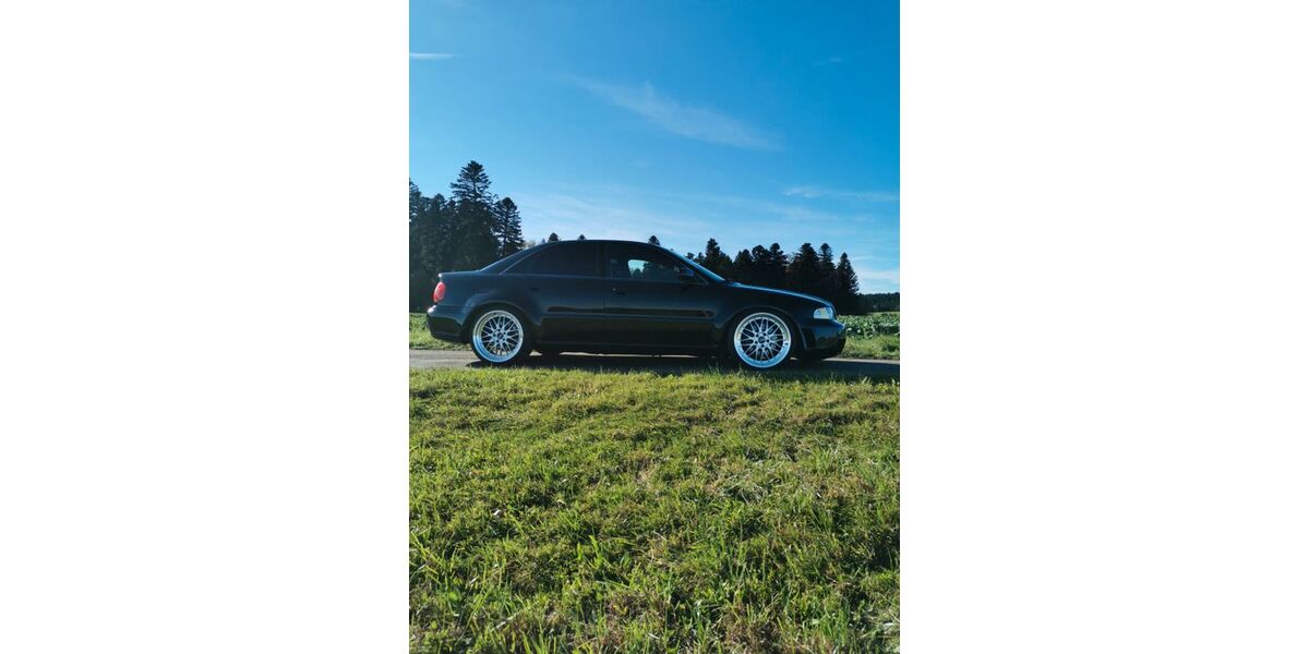 Audi RS4 15.580 km 42.500 &euro; Alpirsbach 72275