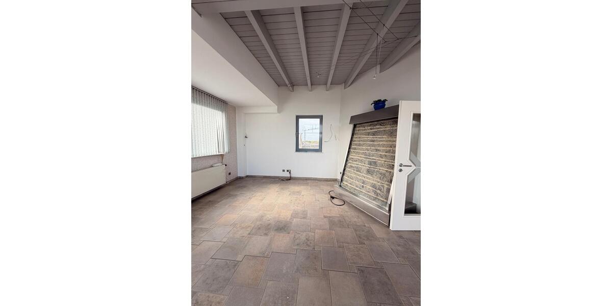 Einfamilienhaus Borken - 6 Zimmer, 270 m&sup2;, 2.500&euro; | Angebot:26340395