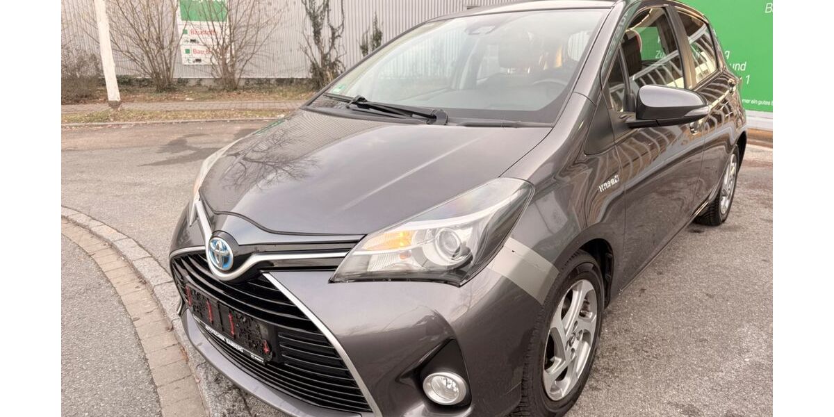 Toyota Yaris 114.000 km 7.990 &euro; Fürth 90763