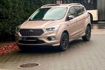 Ford Kuga 67.399 km 17.700 &euro; Solingen 42657