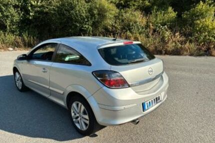 Opel Astra 215.000 km 749 &euro; Frankfurt 65931