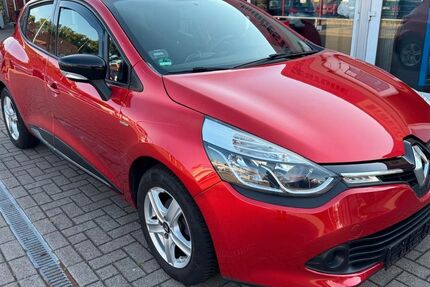 Renault Clio 124.000 km 5.900 &euro; Bremen 28277