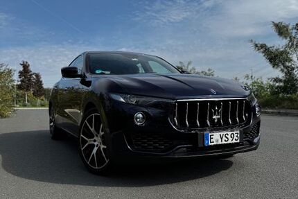Maserati Levante 230.000 km 22.000 &euro; Essen 45149
