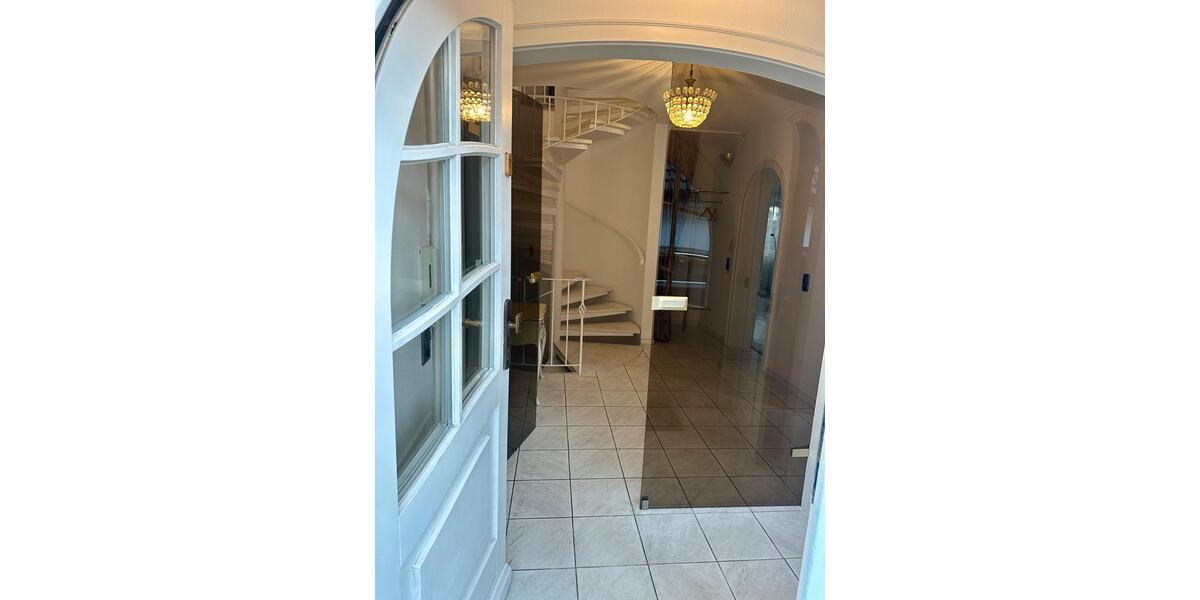 ***Freistehendes Einfamilienhaus in LangenfeldRichrath*** 5 zimmer