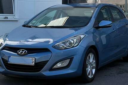 Hyundai i30 123.000 km 6.800 € Düsseldorf 40599