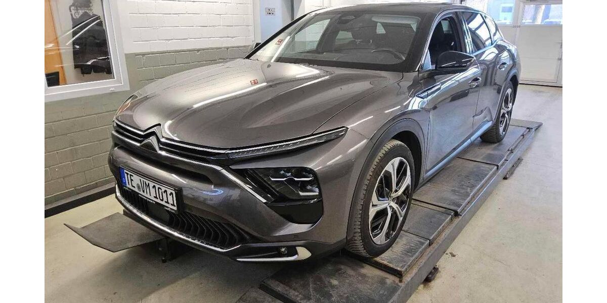 Citroen C5 X 57.891 km 20.990 &euro; Bedburg-Hau 47551