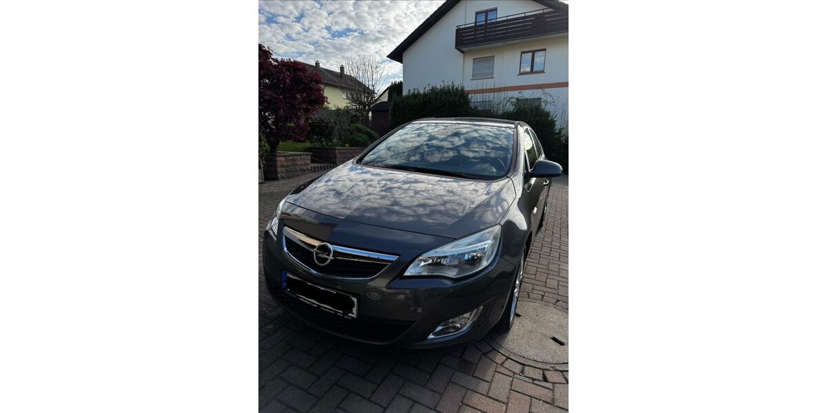 Opel Astra 97.000 km 4.100 &euro; Hohberg 77749