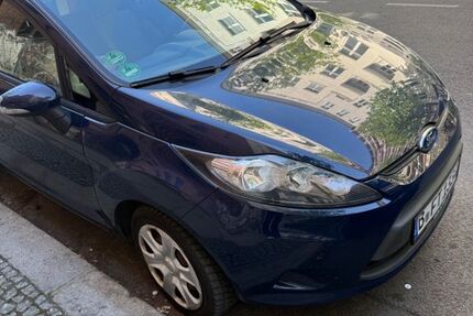 Ford Fiesta 121.000 km 2.300 &euro; Friedrichshain 10247