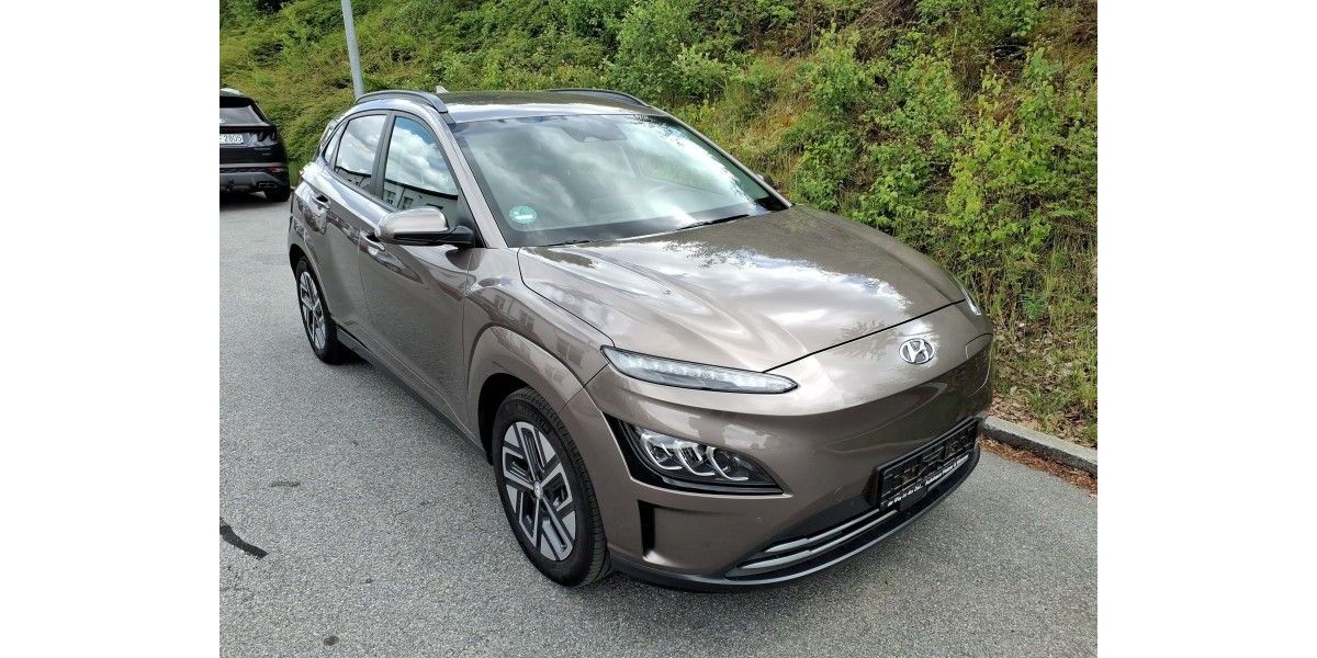 Hyundai KONA 40.850 km 25.900 &euro; Hennef 53773