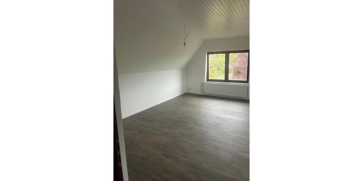 Einfamilienhaus Liebenburg - 6 Zimmer, 170 m&sup2;, 980&euro; | Angebot:25324080