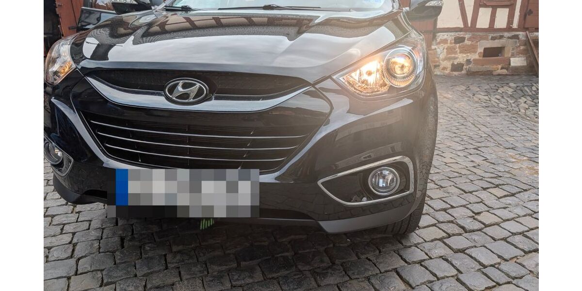 Hyundai ix35 32.700 km 9.299 &euro; Ortenberg 63683