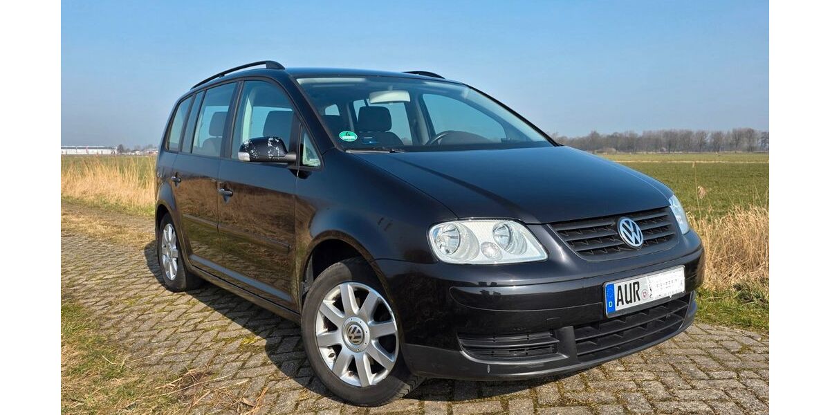 VW Touran 198.500 km 2.000 &euro; Südbrookmerland 26624