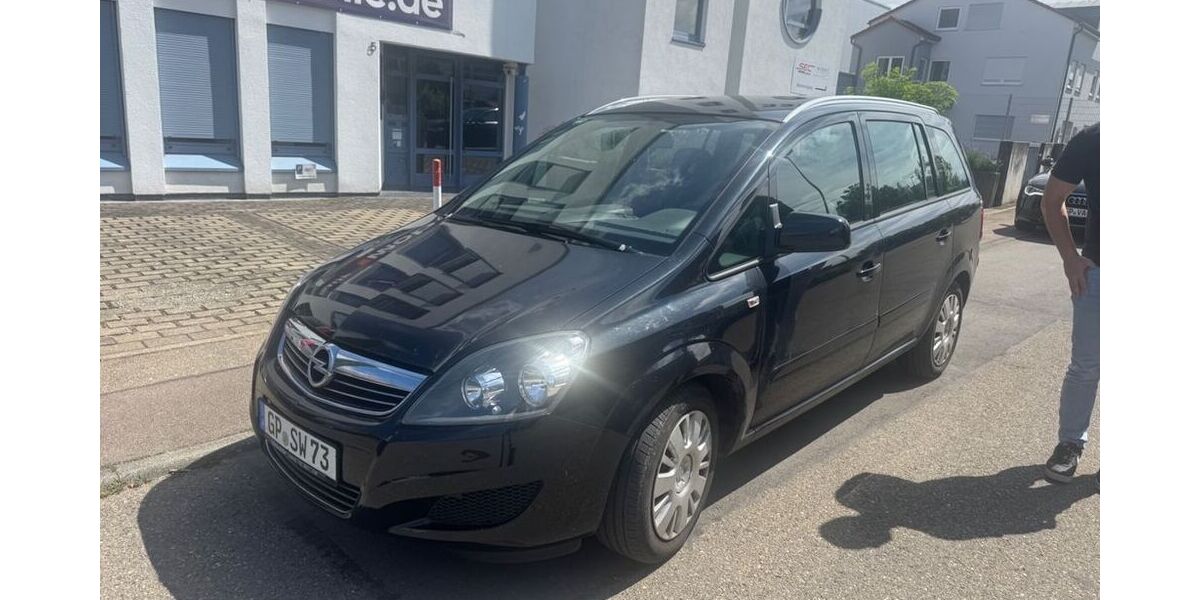 Opel Zafira 159.000 km 4.999 &euro; Sindelfingen 71069