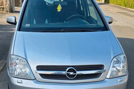 Opel Meriva 183.500 km 799 &euro; Kronach 96317