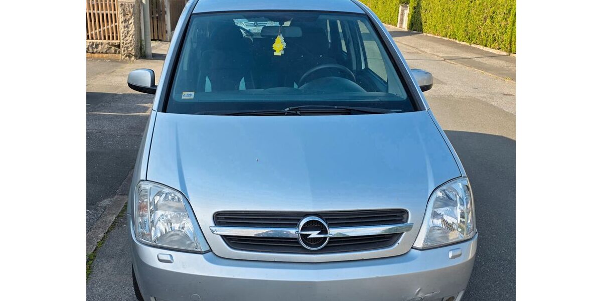 Opel Meriva 183.500 km 999 &euro; Kronach 96317