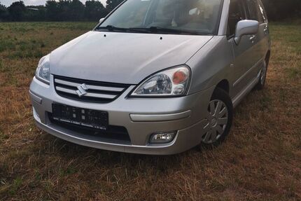 Suzuki Liana 48.000 km 5.000 &euro; Bernau 16321