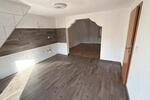 Wohnung zu Vermieten in Eisenberg 3ZKB 3 zimmer
