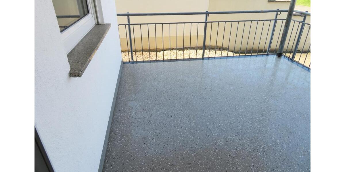 Hochparterre Hetzerath - 4 Zimmer, 104 m&sup2;, 1.050&euro; | Angebot:26625014