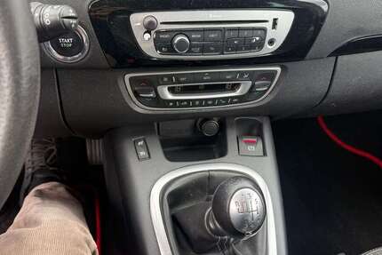Renault Scenic 220.000 km 3.499 &euro; Biedenkopf 35216