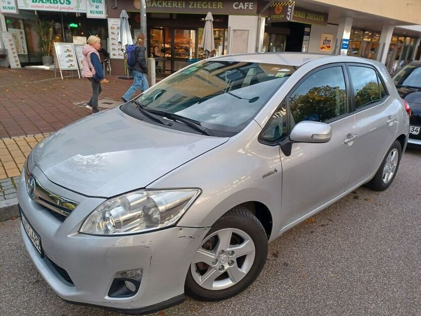 Auris