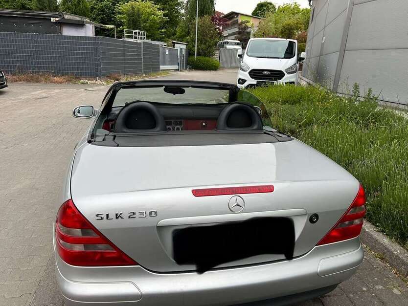 SLK 230