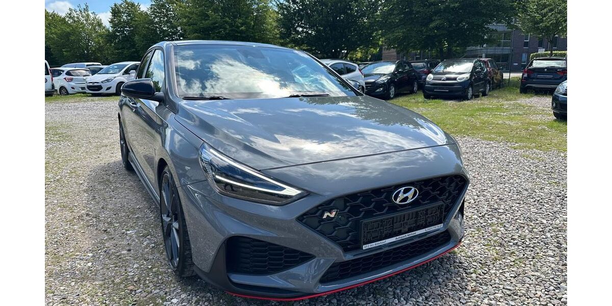 Hyundai i30 58.000 km 24.980 &euro; Kiel 24145
