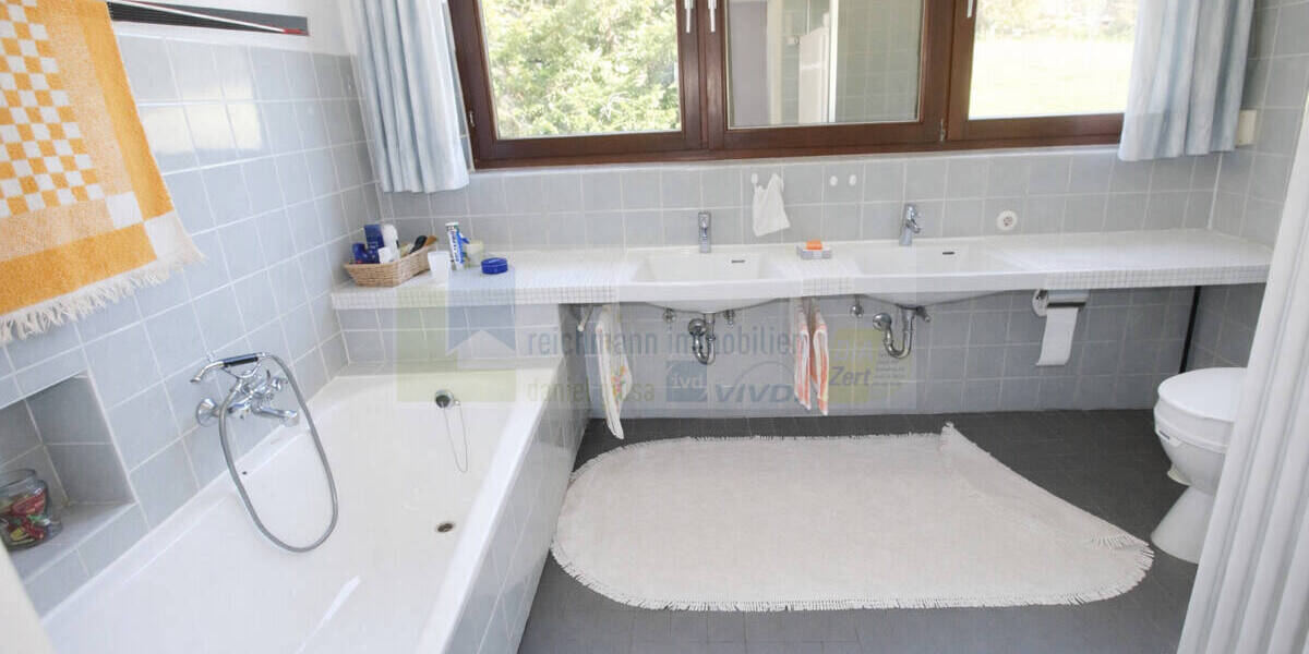 Einfamilienhaus Villingen-Schwenningen Schwenningen - 7 Zimmer, 216 m&sup2;, 790.000&euro; | Angebot:26306048