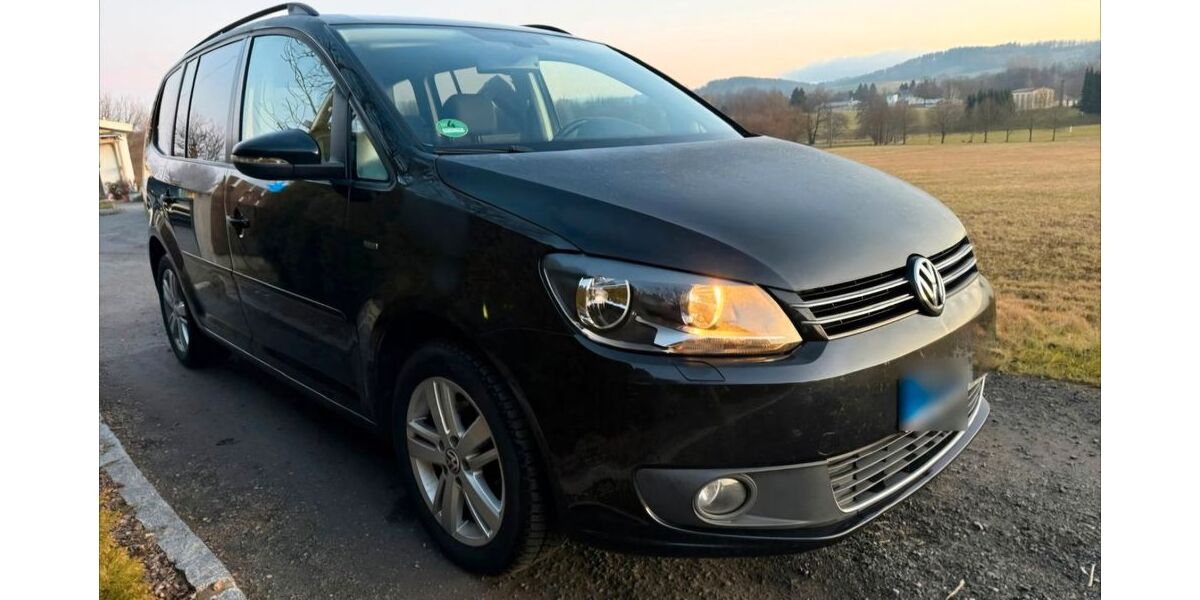VW Touran 182.549 km 7.300 &euro; Neustadt 01844