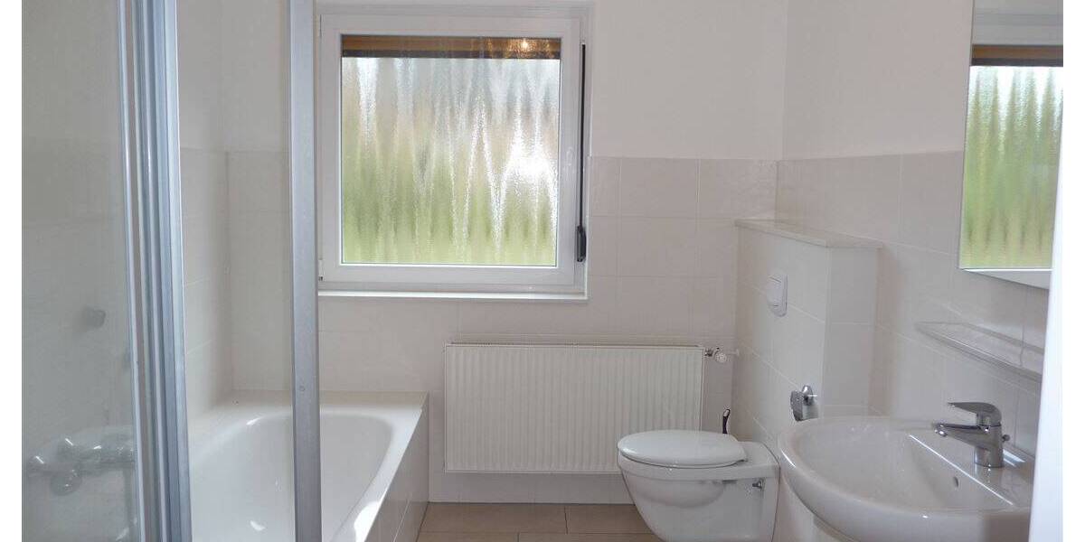 Einfamilienhaus Hude Vielstedt - 6 Zimmer, 145 m&sup2;, 1.280&euro; | Angebot:26657350