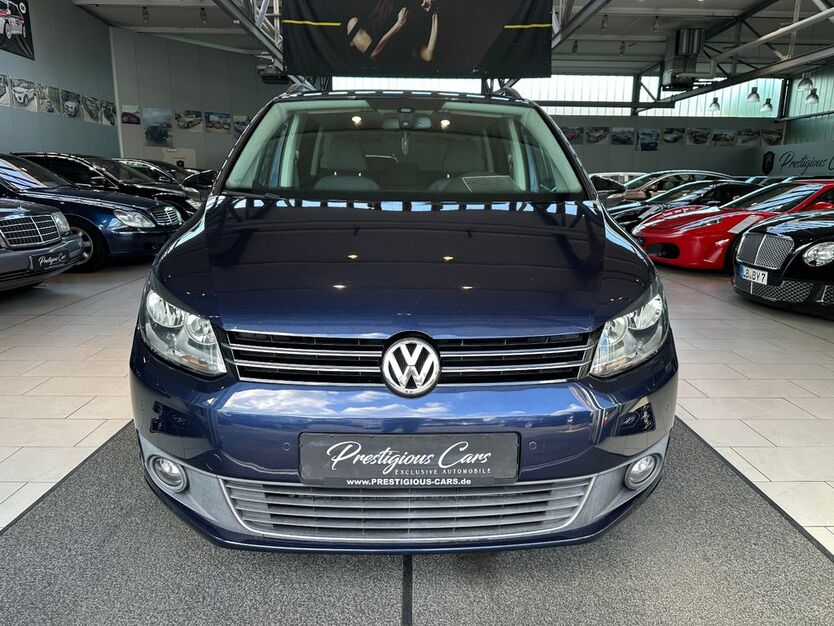 VW Touran 196.000 km 8.449 € Ludwigsburg 71638
