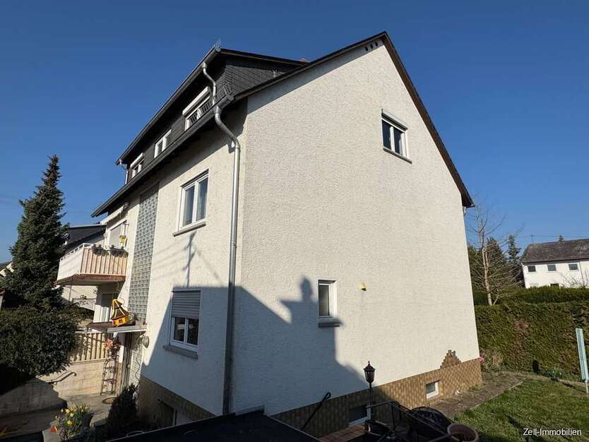 Haus zum Kaufen in Oestrich-Winkel Winkel 660.000 € 281 m²