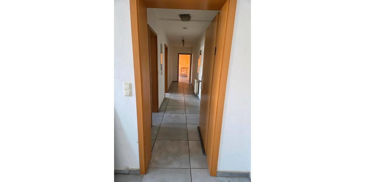 Etagenwohnung Rötz - 2 Zimmer, 63 m&sup2;, 555&euro; | Angebot:25992228
