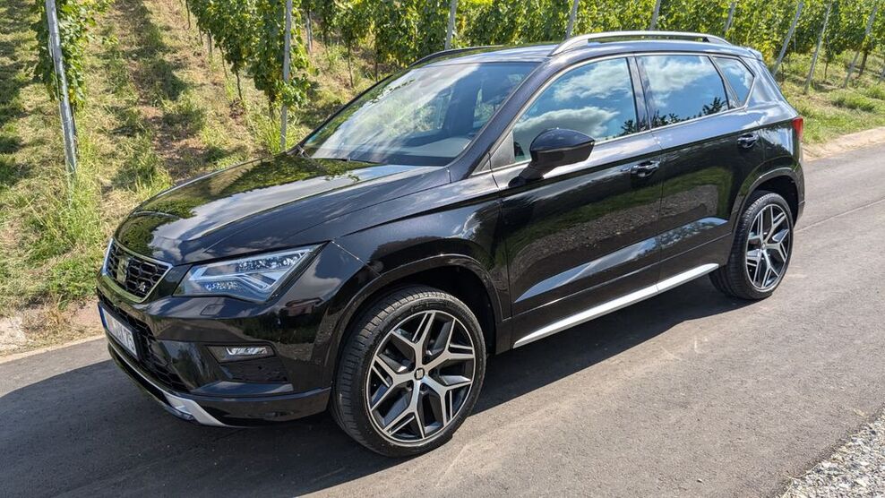 Seat Ateca 66.000 km 22.490 € Weinstadt 71384
