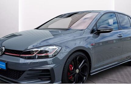 VW Golf 41.497 km 30.824 &euro; Artern 06556
