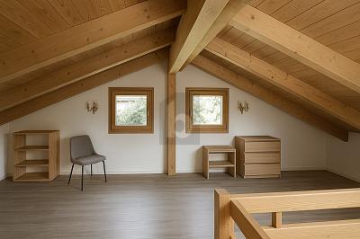 GEMÜTLICHES HOLZHAUS MIT GARTENPARADIES